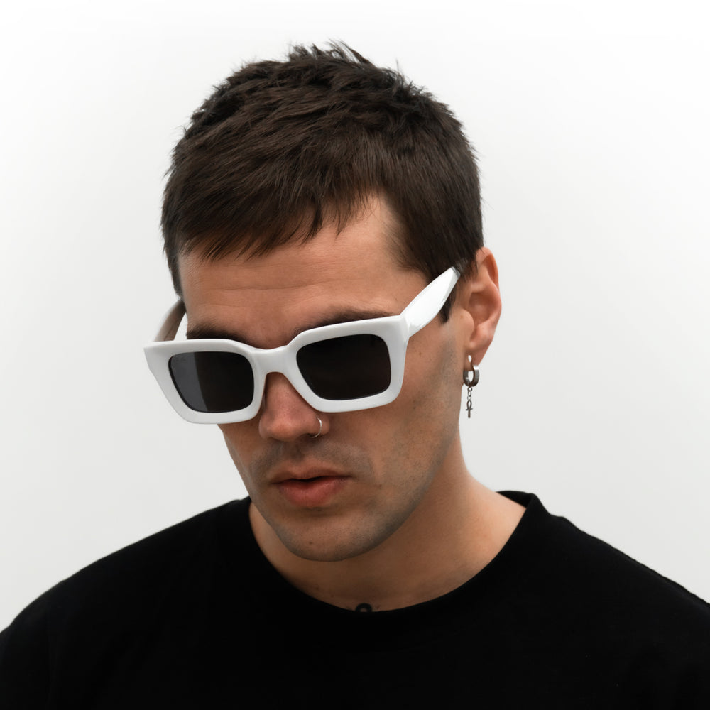ルイス・バラガン Paraísos / Paradises TWO SVGE | Premium Sunglasses & Eyewear | Paradiso - White